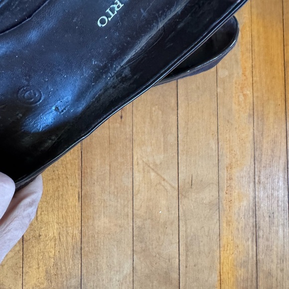 Franco Sarto Black and Gold Quilted Flats - Picture 5 of 13